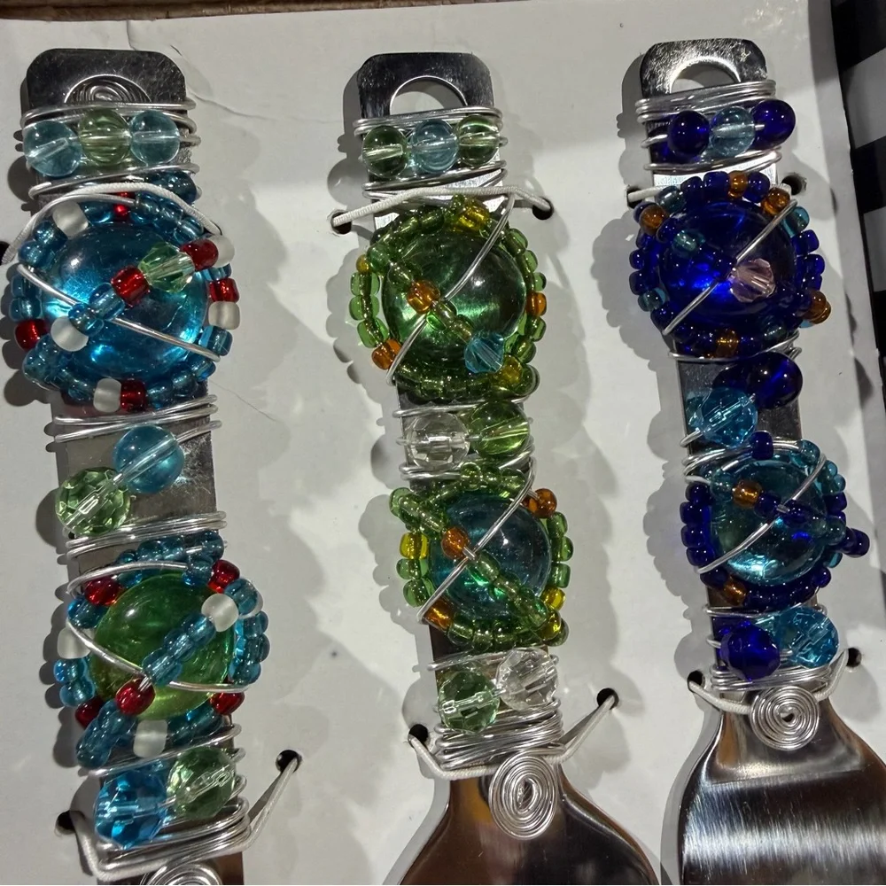 Vintage 90s Set of 3 Blue Green Wire Beaded Charcuterie Board Cheese Serving Set